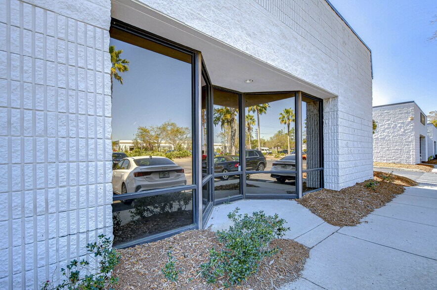 More Photos Of 10770 N 46th, Tampa Medical For Lease