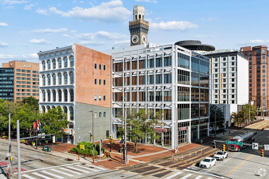 More Photos Of 300 W Pratt St, Baltimore Office For Sale