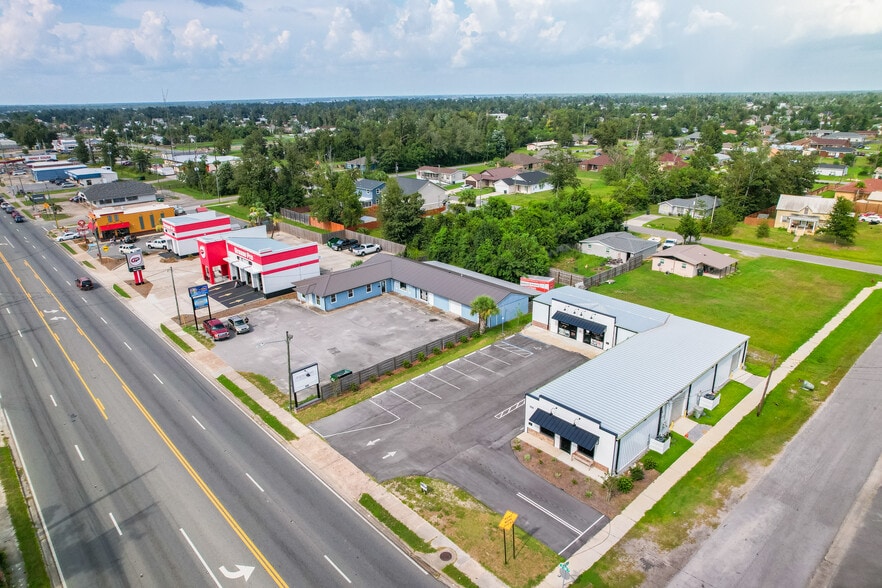 More Photos Of 1519 Ohio Ave, Lynn Haven Freestanding For Lease