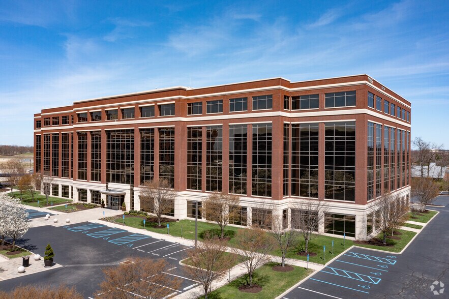 More Photos Of 9987 Carver Rd, Blue Ash Unknown For Lease