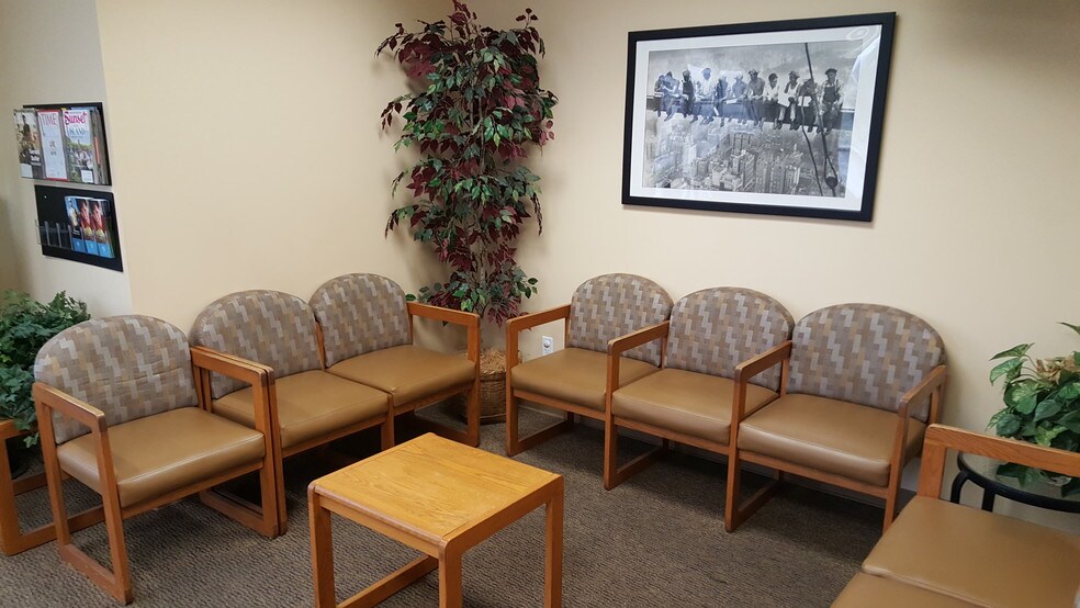 More Photos Of 328 E Commercial Rd, San Bernardino Medical For Lease