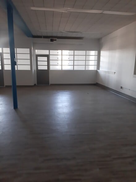 More Photos Of 510 First St, London Warehouse For Sale