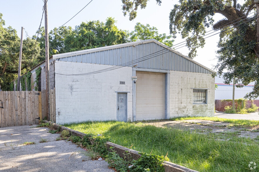 Primary Photo Of 2144 Delano St, Pensacola Warehouse For Sale