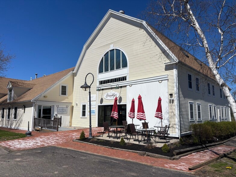 Primary Photo Of 2299 Woodbury Ave, Newington Medical For Lease