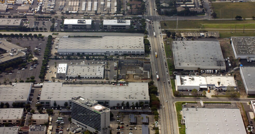 More Photos Of 20000 S Vermont Ave, Torrance Manufacturing For Lease