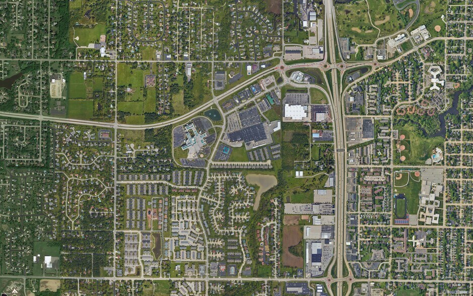 More Photos Of N Oakwood Rd, Oshkosh Land For Sale