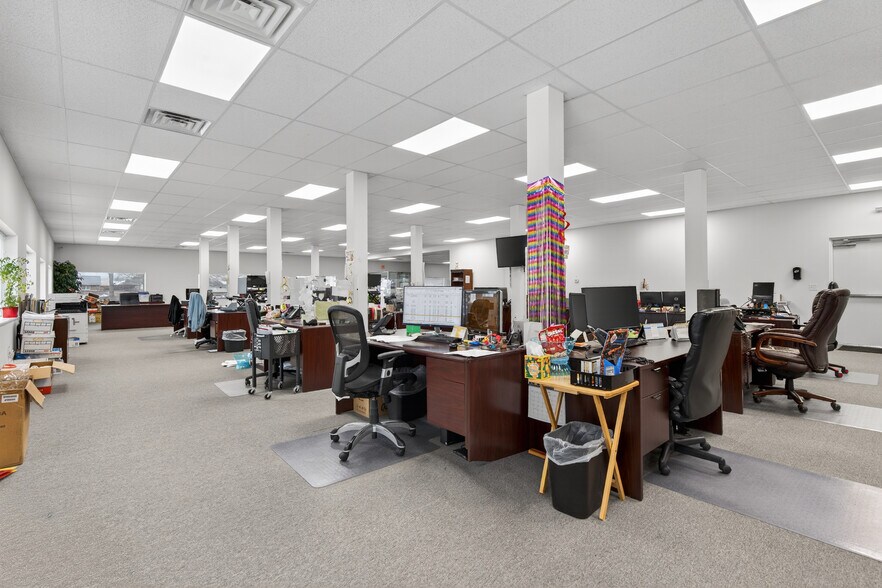 More Photos Of 173 County 526 rd, Allentown Office For Sale