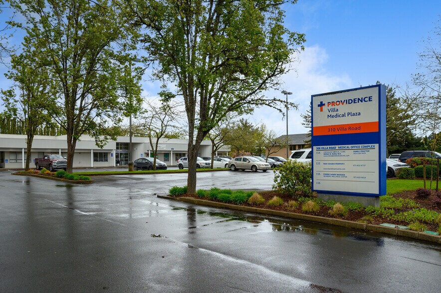 More Photos Of 308 N Villa Rd, Newberg Medical For Lease