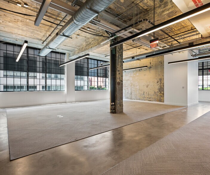 More Photos Of 525 Vine St, Winston-Salem Office For Lease
