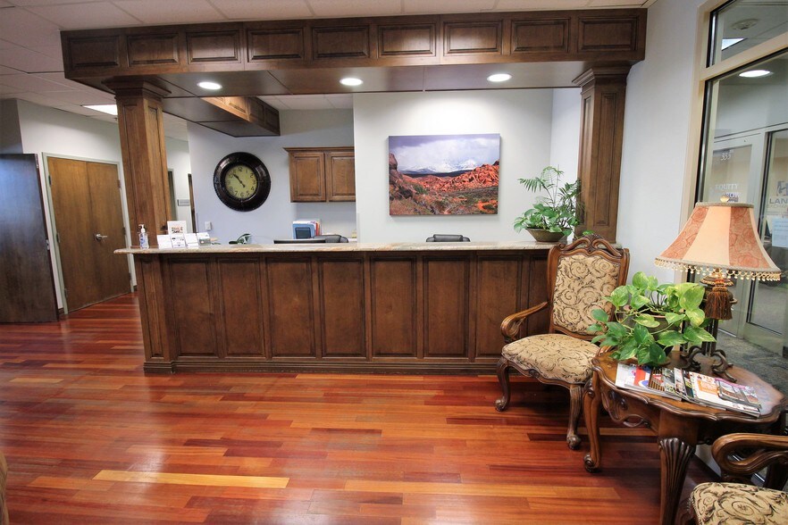 More Photos Of 20 N Main St, St George Office Residential For Lease