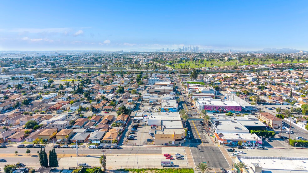 More Photos Of 4630 Whittier Blvd, Los Angeles General Retail For Sale
