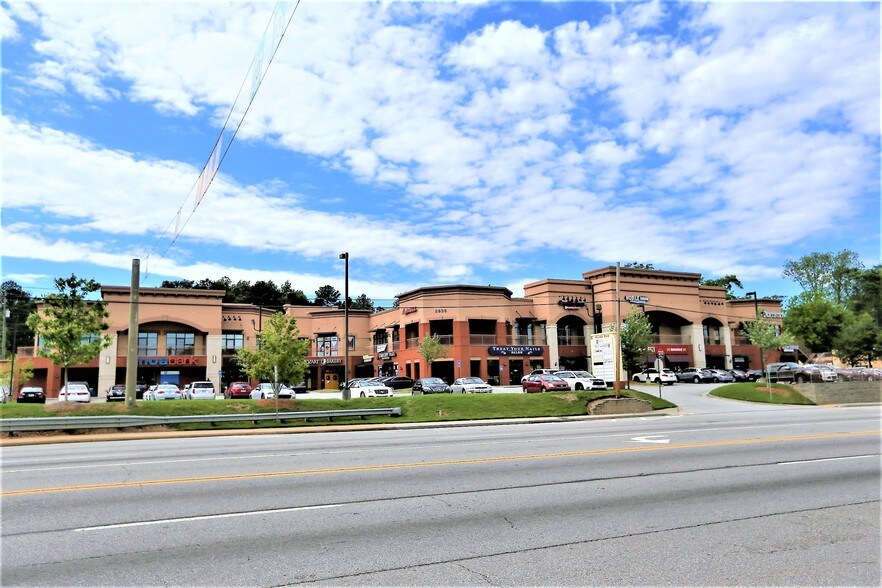 More Photos Of 5938 Buford Hwy, Doraville General Retail For Sale