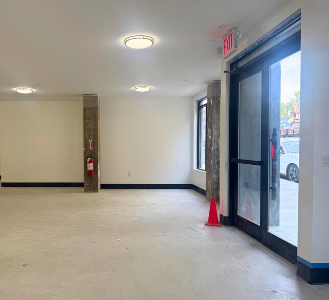 More Photos Of 40 W 167th St, Bronx Apartments For Lease