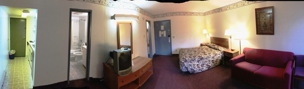More Photos Of 1030 Arsenal St, Watertown Hotel For Sale