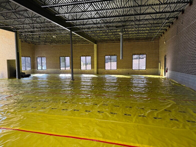 More Photos Of 640 Claremore Professional Way, Woodstock Medical For Lease