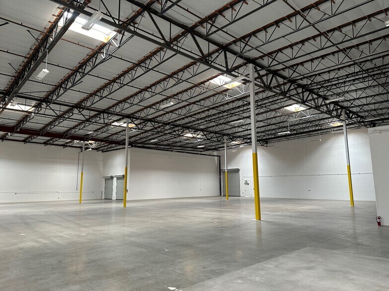 More Photos Of 5354 Irwindale Ave, Irwindale Warehouse For Lease