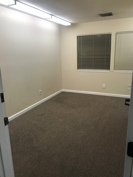 More Photos Of 701 Southampton Rd, Benicia Medical For Lease