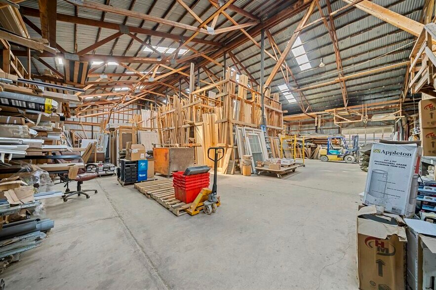 More Photos Of 1305 Seaton Ave, Greenup Warehouse For Sale