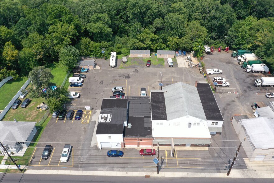 More Photos Of 257 W Nicholson Rd, Audubon Office For Sale