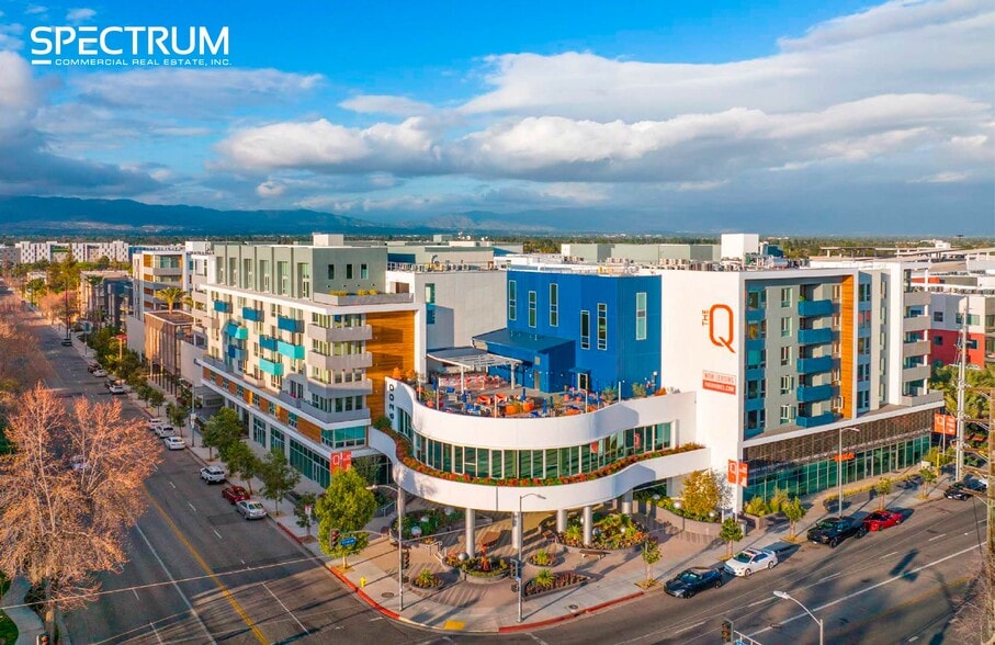 Primary Photo Of 6200 Variel Ave, Woodland Hills Apartments For Lease