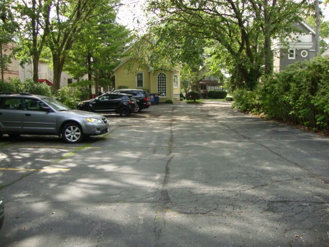 More Photos Of 115 S Vine St, Hinsdale Office Residential For Sale