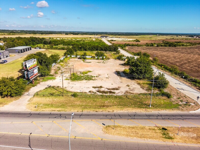 More Photos Of 2500 W US Highway 377, Granbury Land For Lease