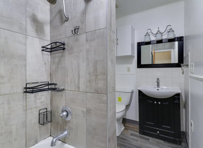 More Photos Of 311 McKinley St, Deer Creek Apartments For Sale