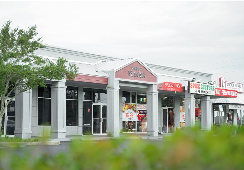 More Photos Of 731 S Dillard St, Winter Garden Storefront For Lease