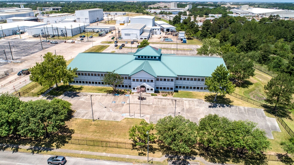 More Photos Of 12221 N Houston Rosslyn Rd, Houston Unknown For Lease