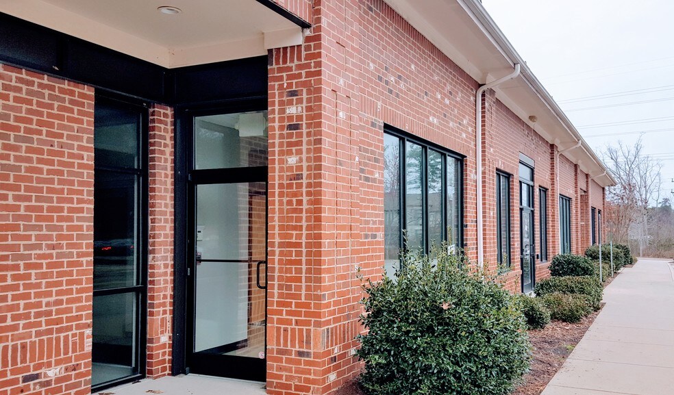 More Photos Of 112 Perkins Dr, Chapel Hill Medical For Lease
