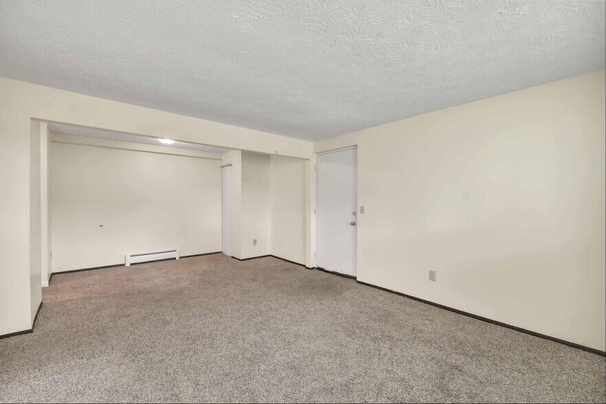 More Photos Of 2612 Pioneer Trl, Sandusky Apartments For Sale