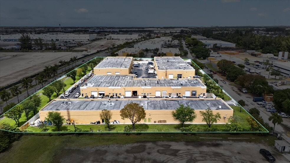 More Photos Of 3815 NW 125th st, Opa-locka Warehouse For Lease