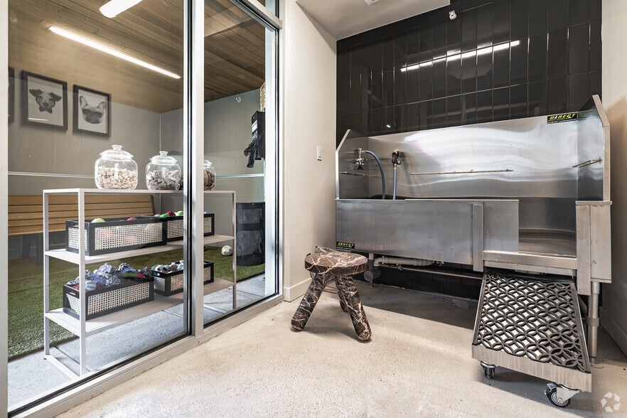 More Photos Of 360 W 200 S, Salt Lake City Apartments For Lease