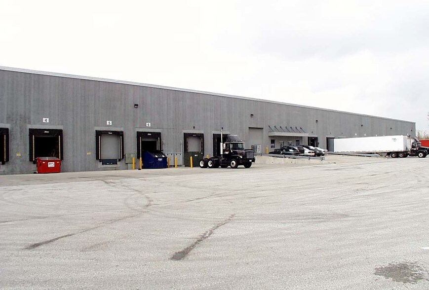 More Photos Of 2830-2850 S Lynhurst Dr, Indianapolis Warehouse For Lease
