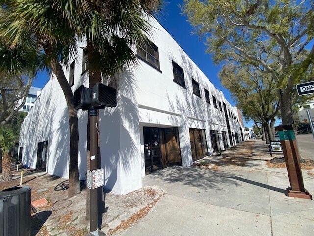 More Photos Of 25 Dr Martin Luther King Jr St, Saint Petersburg Storefront For Lease