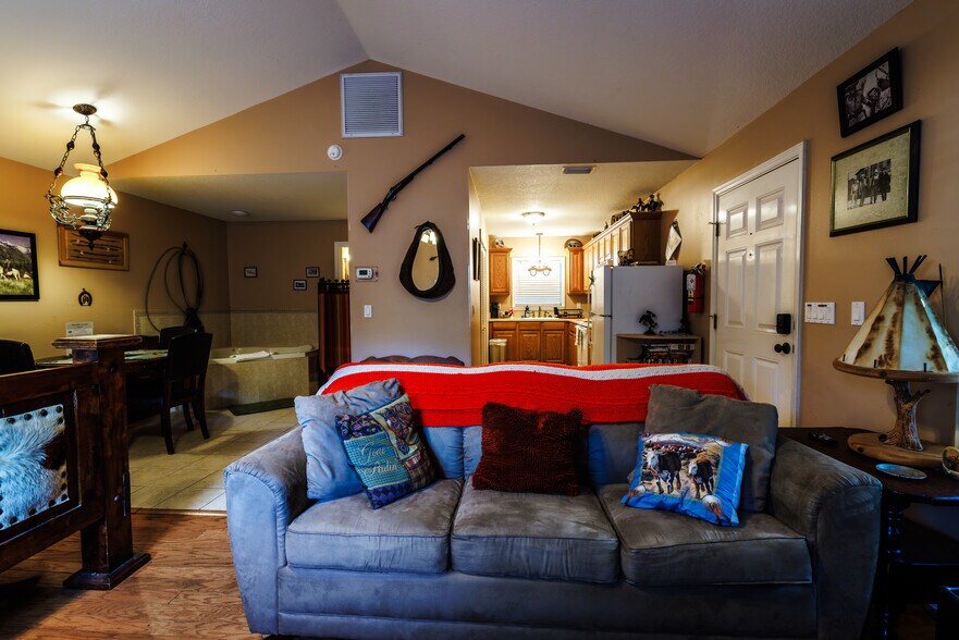More Photos Of 215 E French Ave, Orange City Hospitality For Sale