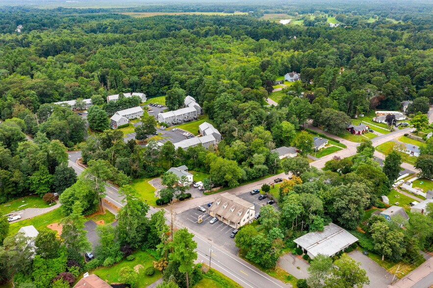 More Photos Of 859 Washington St, Easton Office For Lease