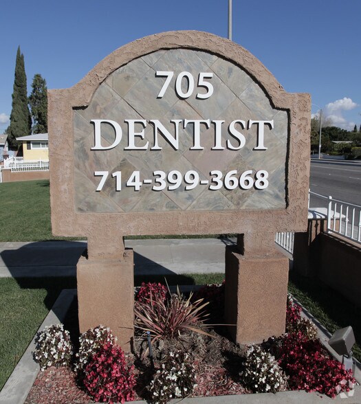 More Photos Of 705 S State College Blvd, Anaheim Medical For Sale