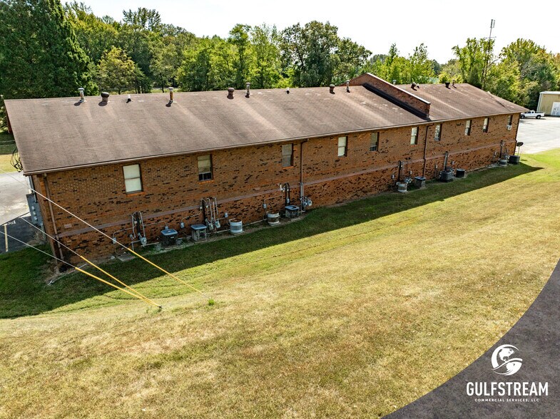 More Photos Of 5704 Old Highway 54, Philpot Apartments For Sale