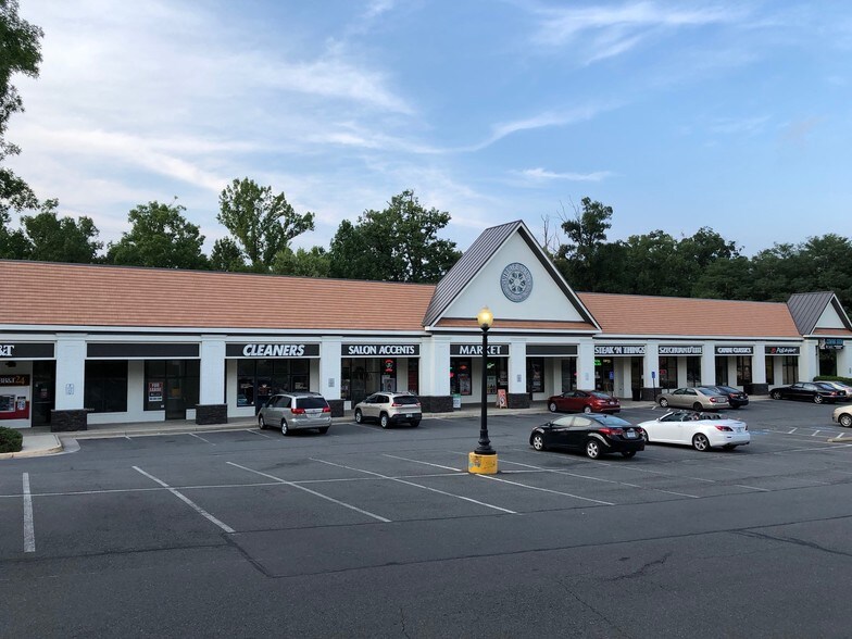 Primary Photo Of 8900-8920 Village Shops Dr, Fairfax Station Unknown For Lease