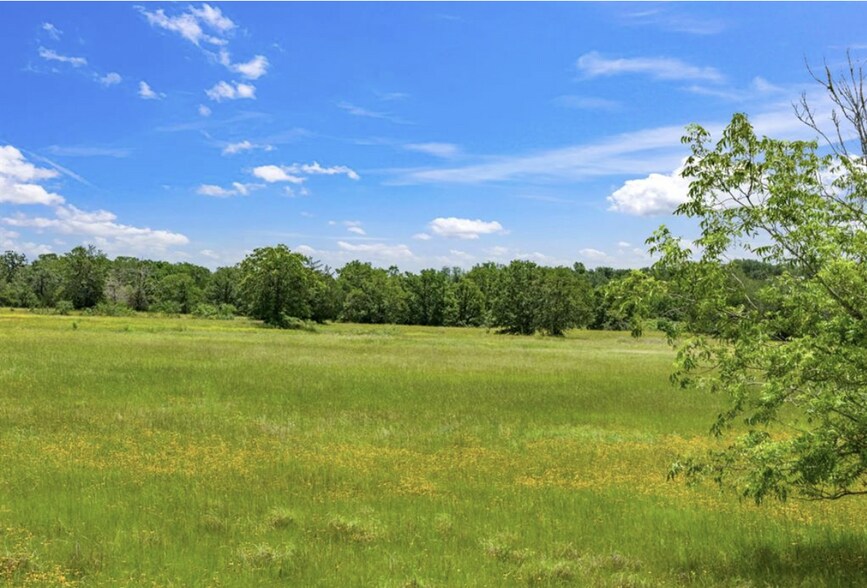 More Photos Of 3011 County Road 314, Rockdale Land For Sale