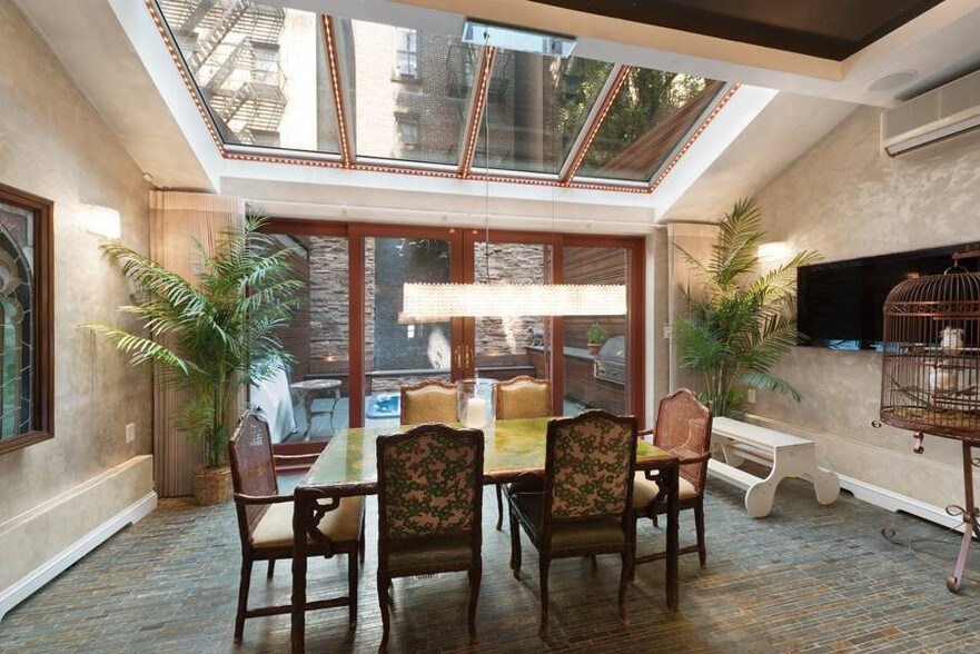 More Photos Of 321 E 84th St, New York Apartments For Sale