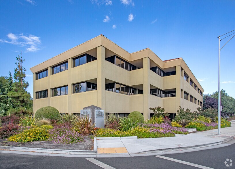 More Photos Of 3100 De la Cruz Blvd, Santa Clara Unknown For Lease