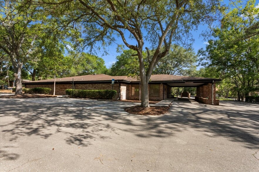 More Photos Of 7019 NW 11th Pl, Gainesville Medical For Lease