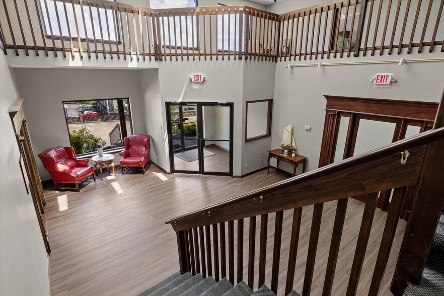 More Photos Of 901 Mountain Creek Rd, Chattanooga Office For Lease