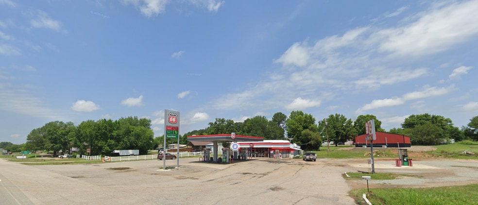 More Photos Of US Highway 271, Wister Convenience Store For Sale