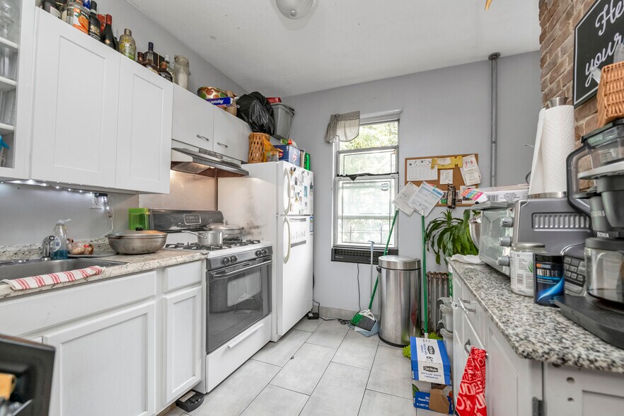 More Photos Of 8646 18th Ave, Brooklyn Apartments For Sale