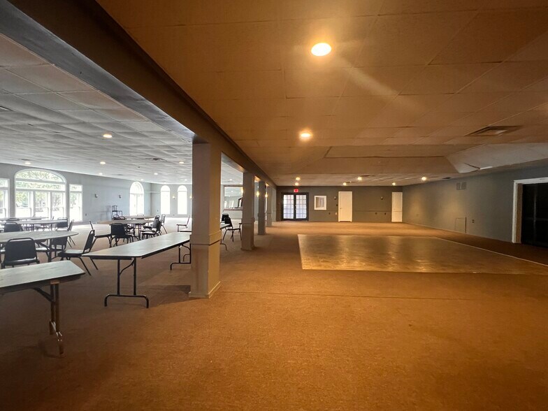 More Photos Of 9501 State Route 13, Camden General Retail For Sale