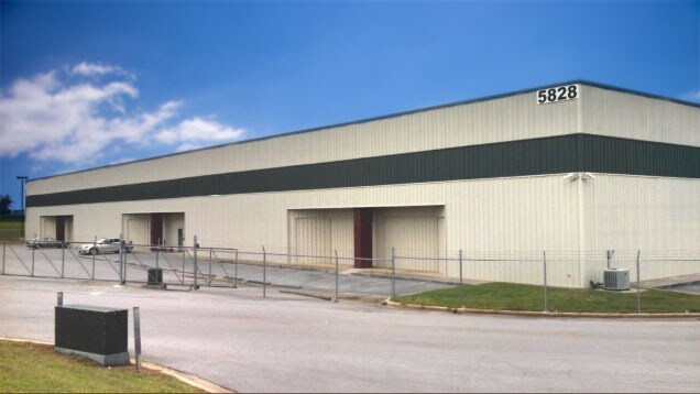 More Photos Of 5828 Research Park Blvd, Huntsville Warehouse For Lease