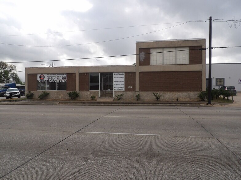More Photos Of 1812 Wayside Dr, Houston Distribution For Lease